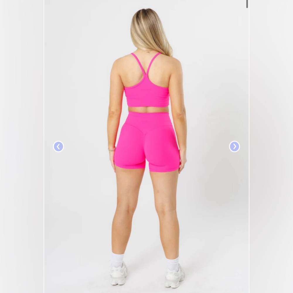 NWT ParagonFitwear Sculptseam Plus Short
